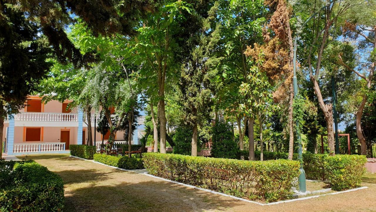 Vila Gridi- Apartamente Me Qera Spille Buitenkant foto