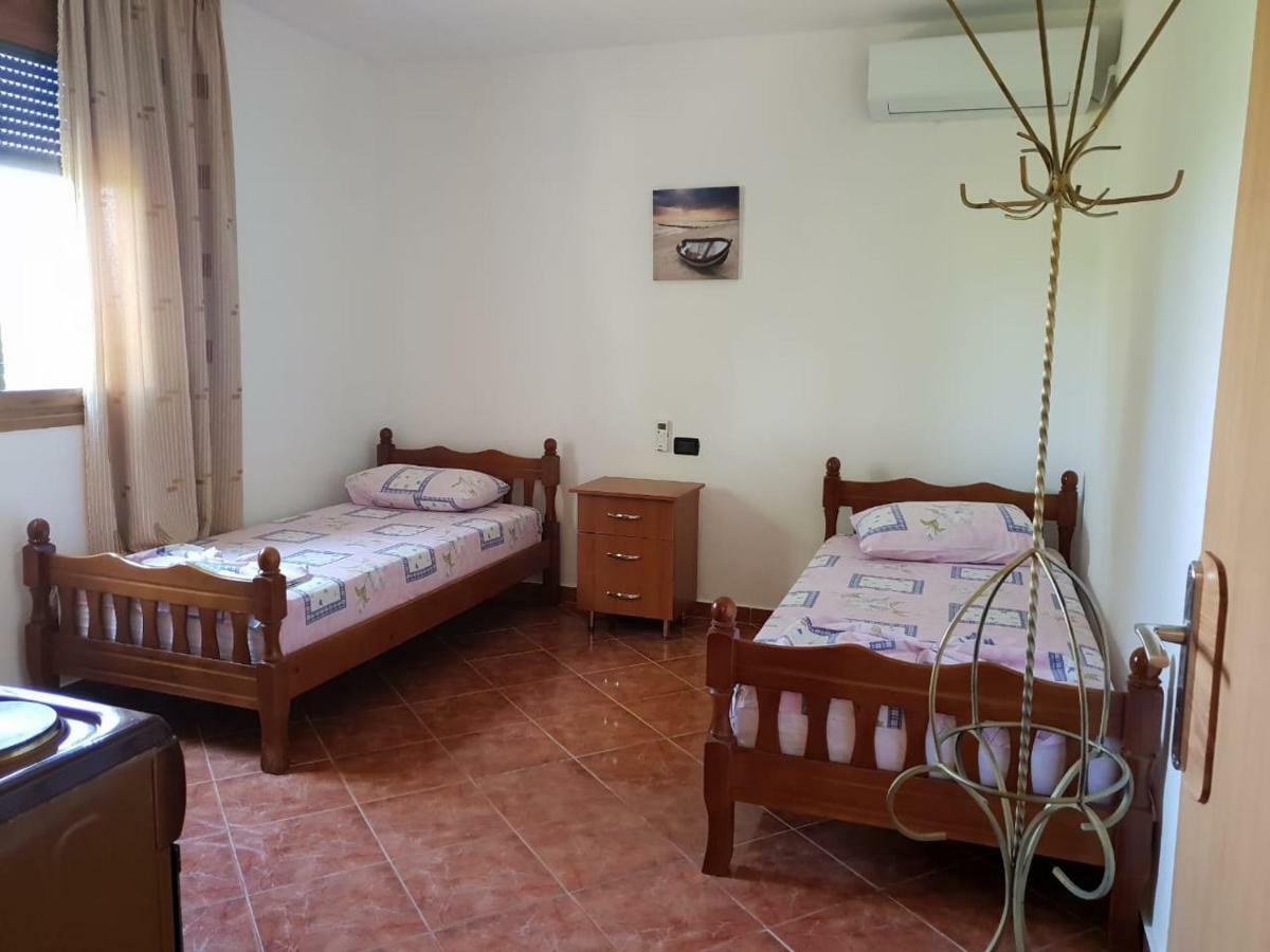 Vila Gridi- Apartamente Me Qera Spille Buitenkant foto